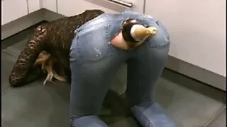 Fingering Sarvjas Tuss pakub meeldiv orgasmi
