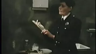Mees murdis vaba ja keppis korter tüdruk