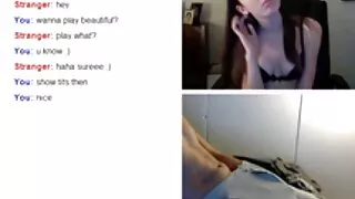 Paindlik sensuaalne imeb tagurpidi kiilas mees