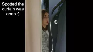 Rasva Ühis masturbates ees ofeb