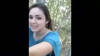 Armas horny tüdruk masturbating tupe pirukas