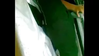 Tema rõõm, tüdruk masturbates tema karvane kapuuts