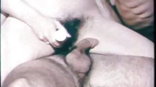 Slim babe kohta, küps kukk töötab suurepäraselt